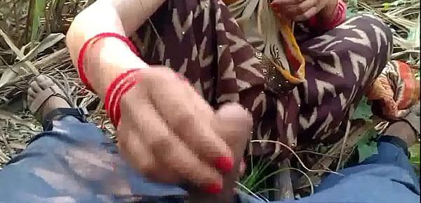  Indian Girlfriend outdoor sex with boyfriend